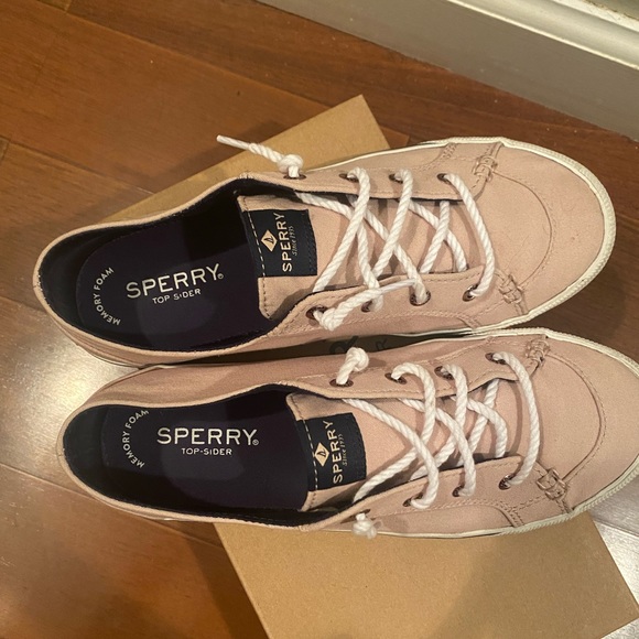 Rose Sperry Sneakers - Picture 7 of 7